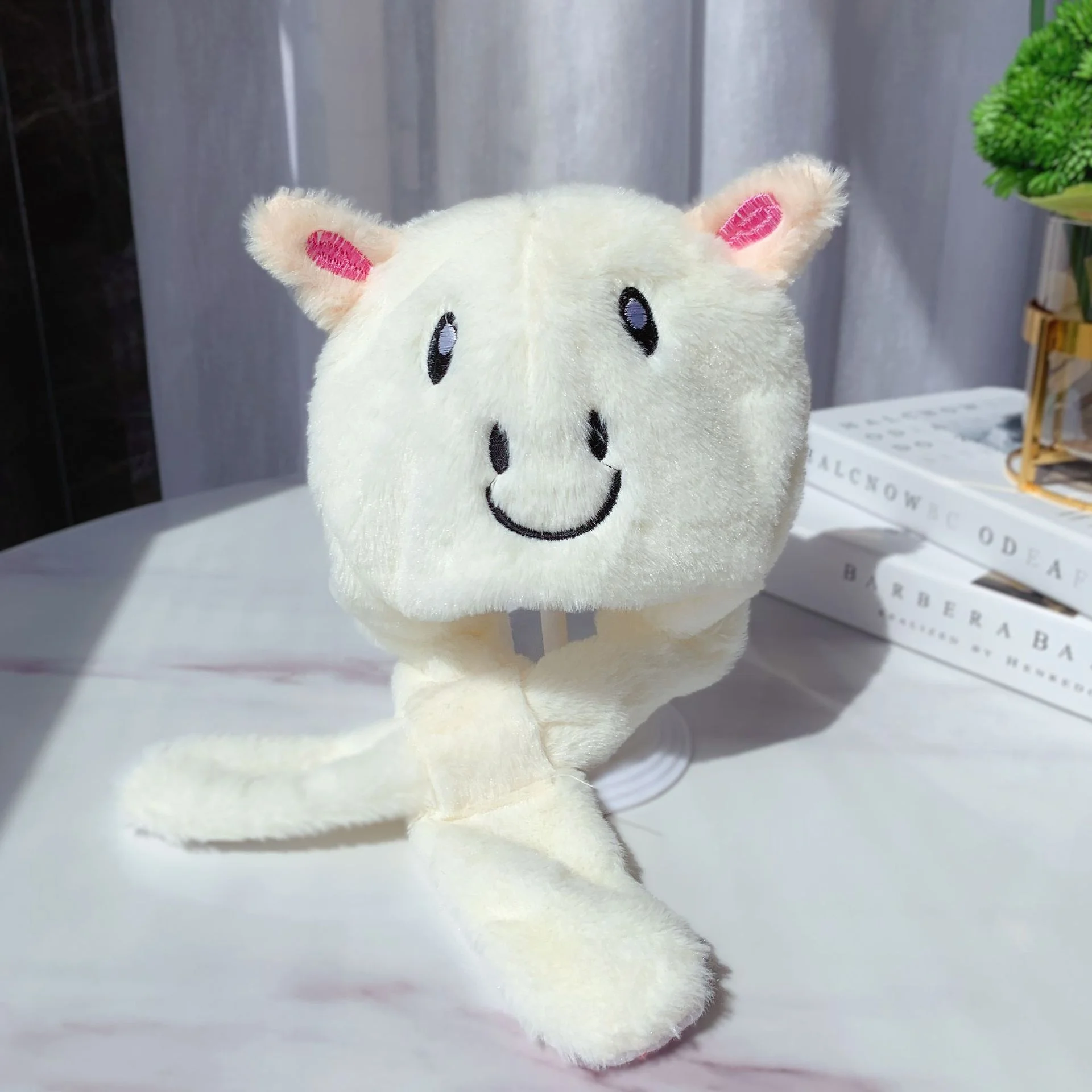 Fashion Warm Winter Custom Cute Soft Animal Plush Bunny Hats with Ears