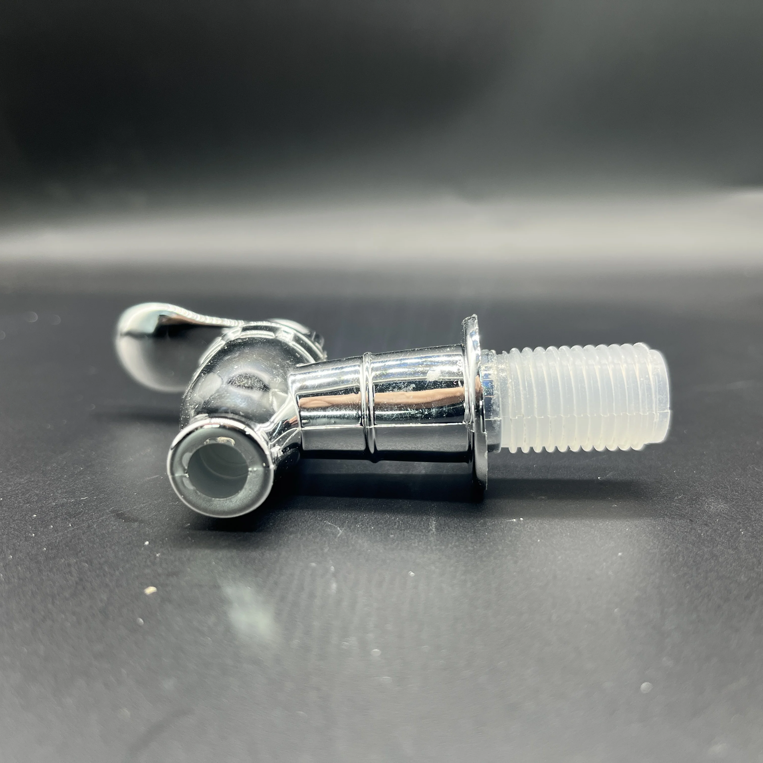 Plastic drink Dispenser Tap Reusable Spigot Spout Water Beverage Lever Pour Dispenser Valve Water Crock Tap