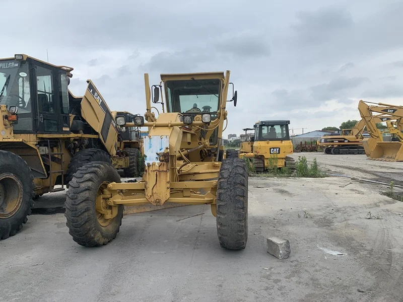 3 Shanks Ripper Used CAT 140H Motor Grader/CAT 140 Motor Grader