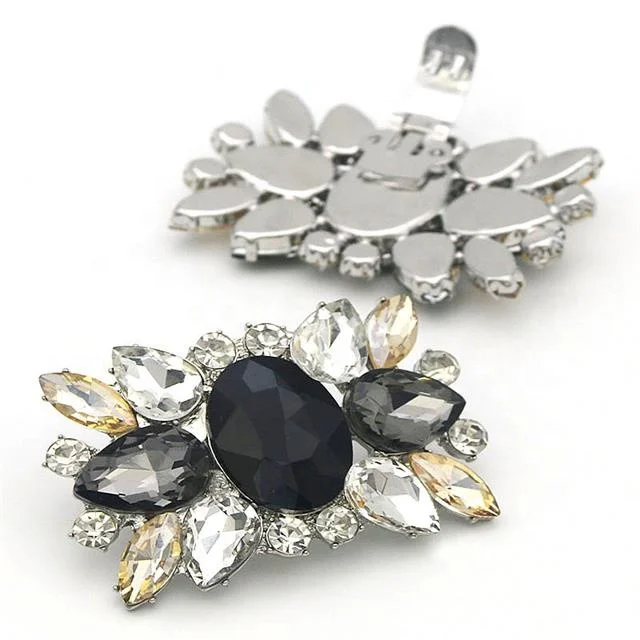 Wholesale flip flops clip buckle rhinestone and glass shoe buckle clip for lady shoes