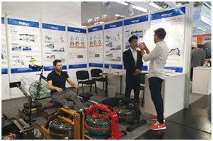 FRE Commercial gym plastic barbell sheet studio large hole 5CM hand grip three-hole  weight lifting weight fly bell plates