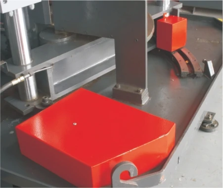 
CHENLONG CH-300SA Miter Fully Automatic Bandsaw 