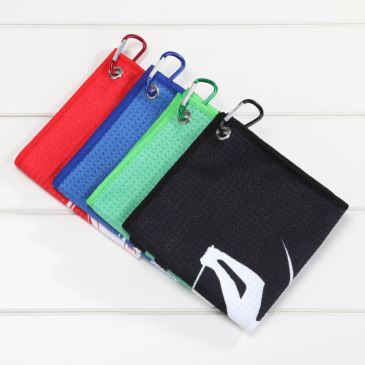 Wholesale Quick Drying Sports Towel Printed Personalized Microfiber Waffle Golf Towel Custom Logo
