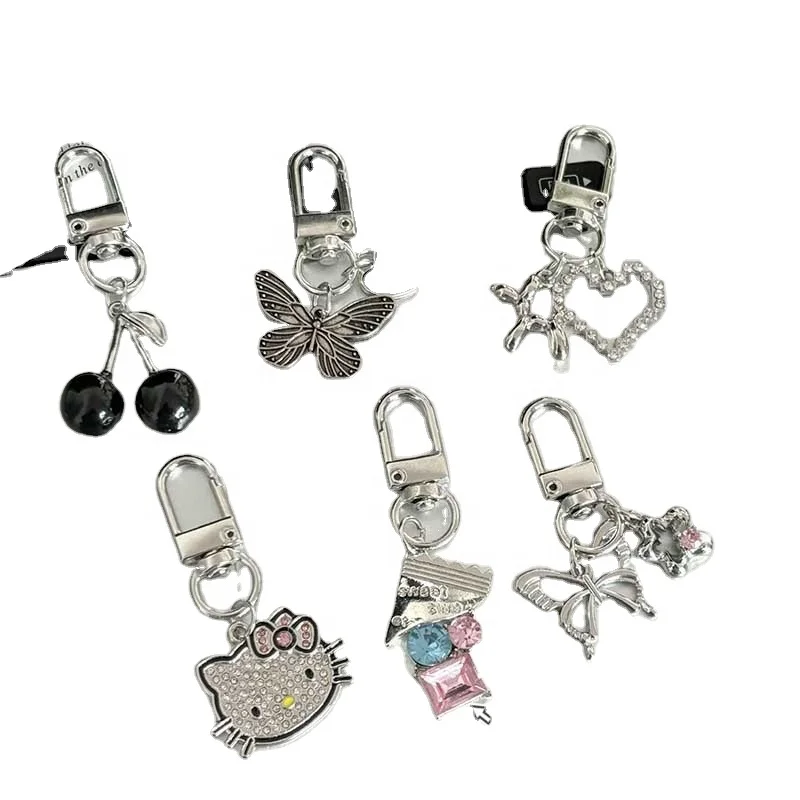 Custom cool black cherry color diamond sweetheart candy keychain pendant personalized student backpack accessories for gift