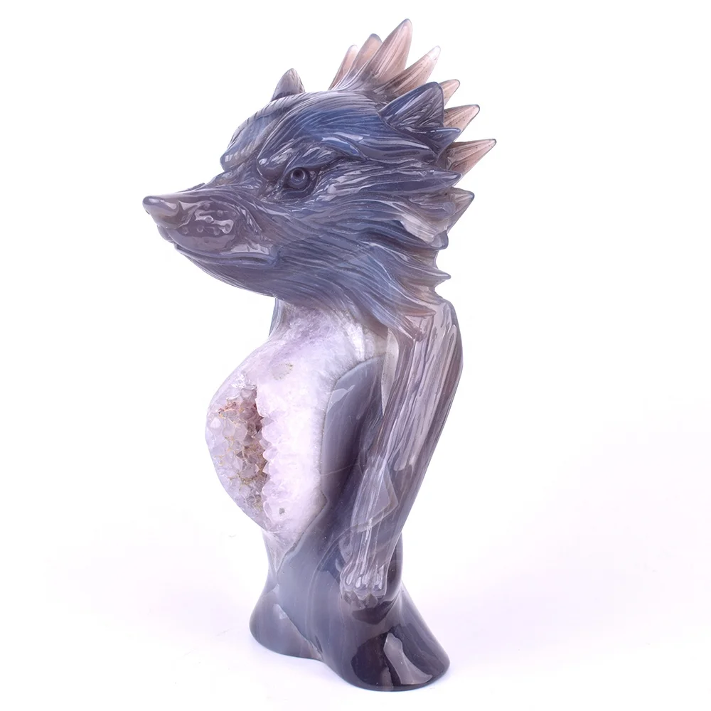 High Quality  Agate Geode Statue Crystal Hand Carved Wolf