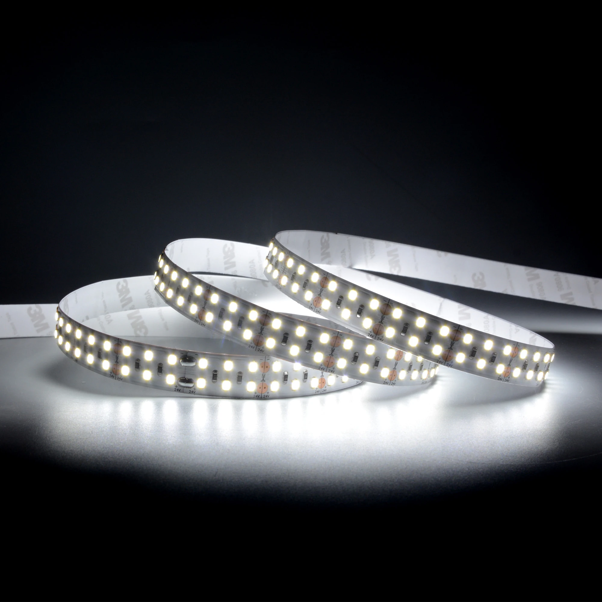 High Quality Flexible SMD2835 24V 240 per Meter LED Light Strip