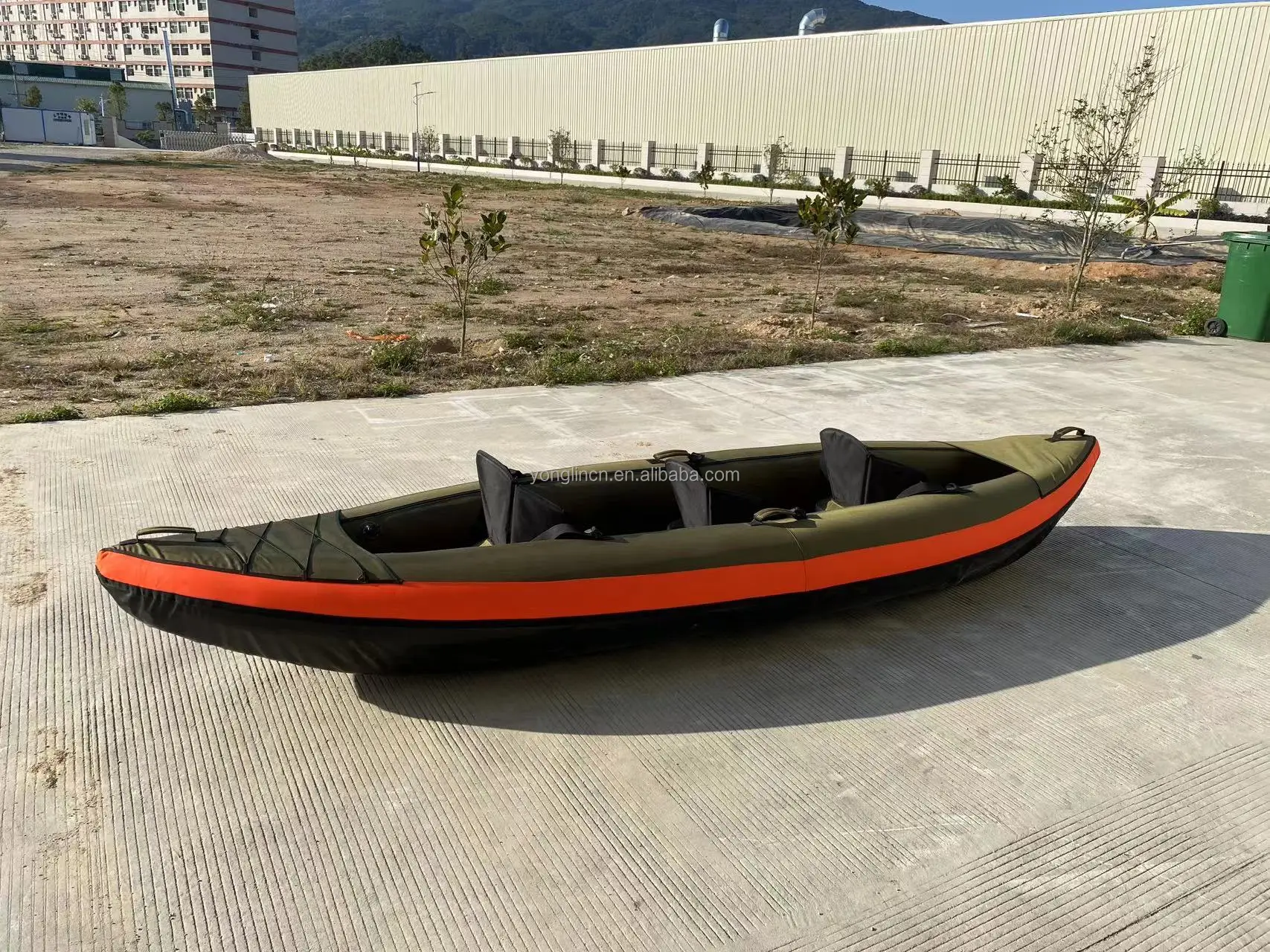 China manufacturer Customized Inflatable Kayak 1 Person Polyester Folding Inflatable Touring Kayak Boat Wholesale