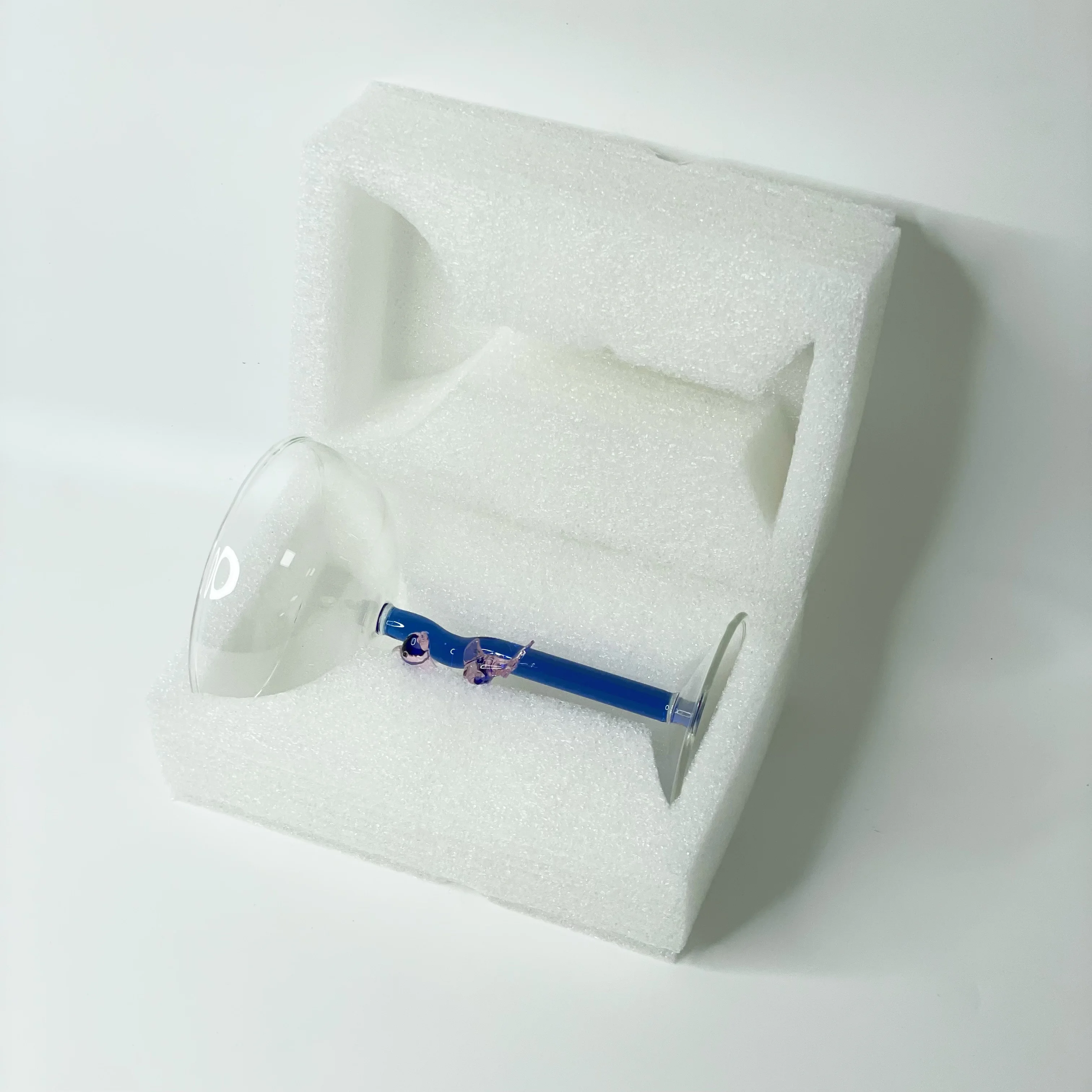 Creative Cocktail Martini Goblet Champagne Coupe Martini Glass with 3D Dolphin Animals 6.8oz Tableware Unique Bar Cocktail Glass