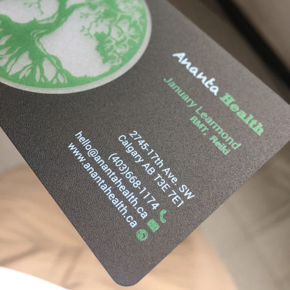 CMYK offset printed UV spot transparent plastic cards frost pvc business card with QR code or barcode