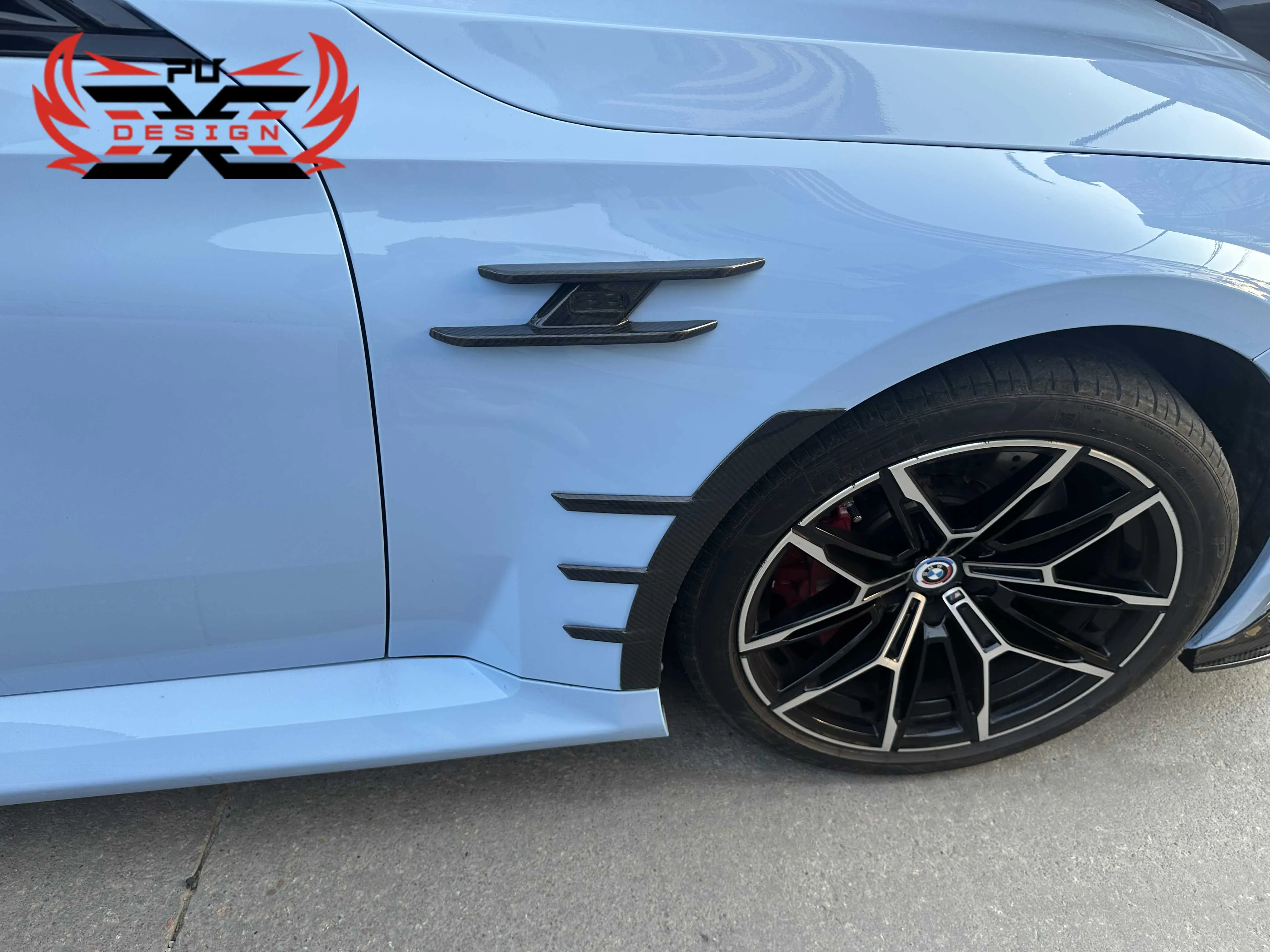 High Quality Dry Carbon Fiber AC Style Fender Trim Side Fender for BMW M2 G87 Car Bumper Air Vent Trim wheelbrow