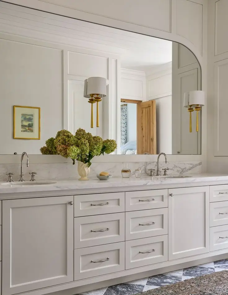 CBMmart  High End LED Mirror Solid Wood Oak Bathroom Furniture Cabinet Shaker Design Bath Vanity
