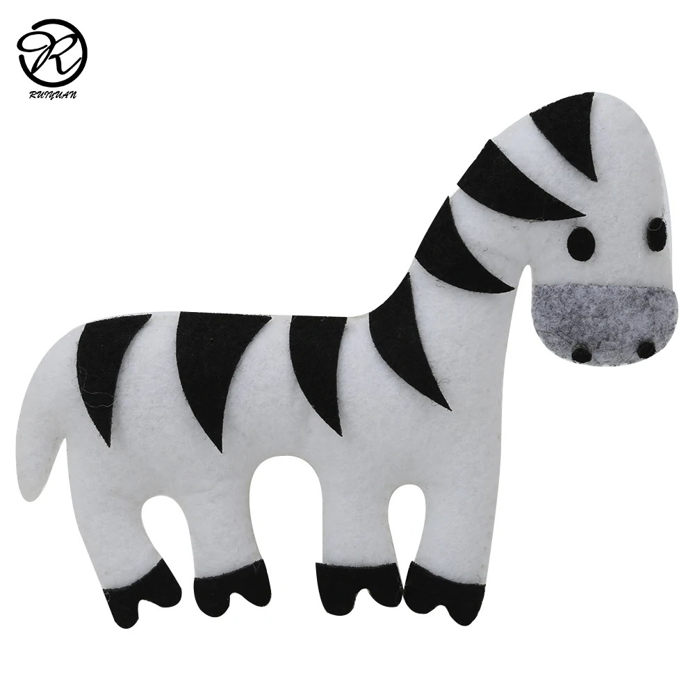 Customized designed Educational Felt Stuffed Animal Lion Monkey Handmade Felt Forest Animals Toy