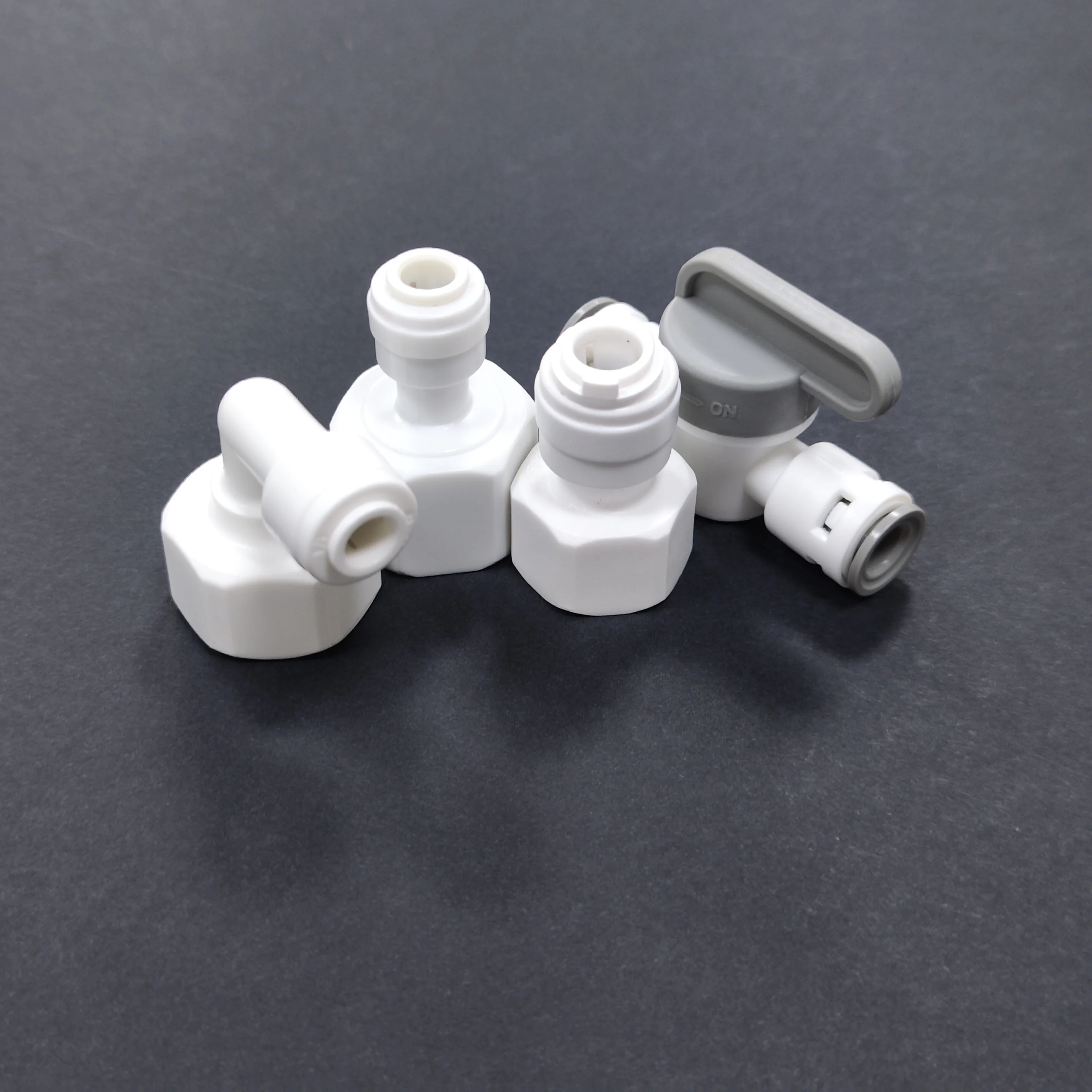 China Manufacture Universal Standard Electric Household and Hotel Refrigerator Connectors Part Plastic Pipe Fittings