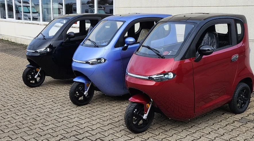 2024 new arrivals electric scooter fully enclosed electric tricycle 3000w motor 3 wheels electric tricycle for adults