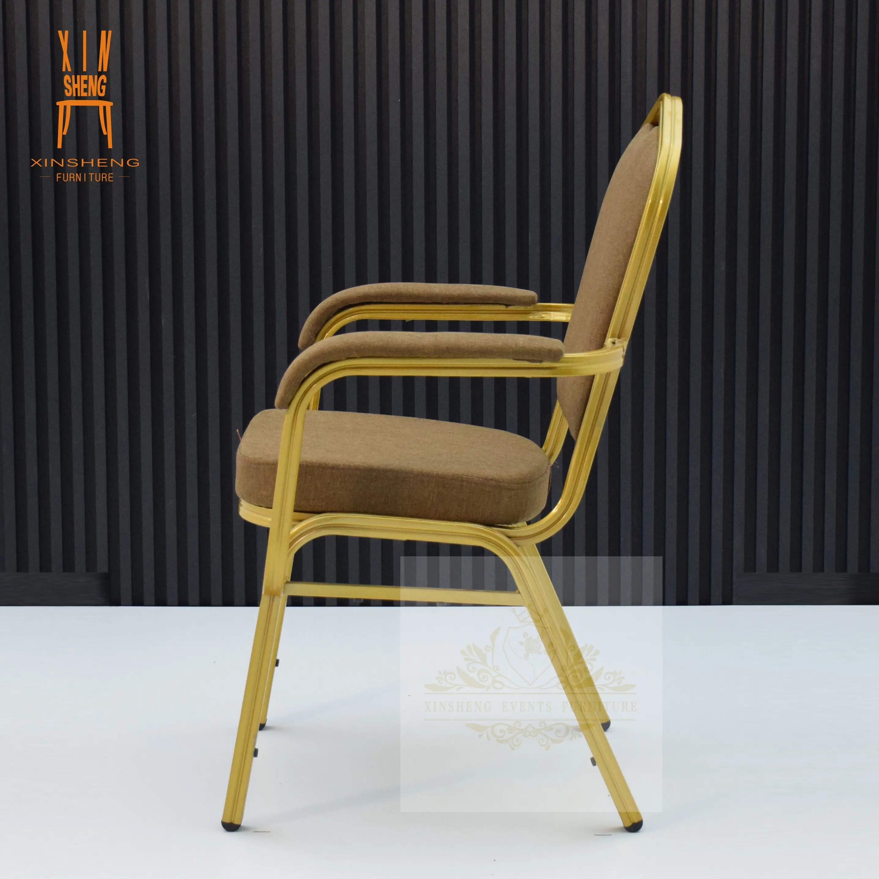 High quality wholesale gold metal frame with arm party chair for hotel banquet wedding dining chair