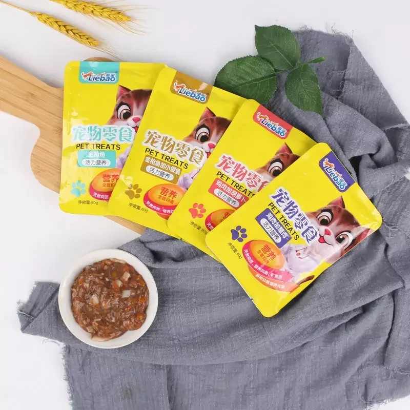 Factory OEM Custom High Nutrition 80g Chicken Carrot Wet Cat Food Fresh Delicious Tuna Whitebait Pet Cat Wet Food Treats Snacks