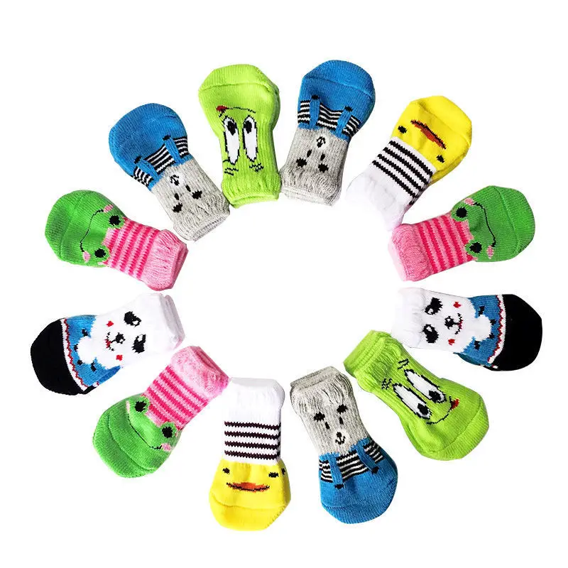 Wholesale Different Pattern Soft Pet Socks Cartoon Anti-slip Waterproof Warm Cute Pet Dog Socks