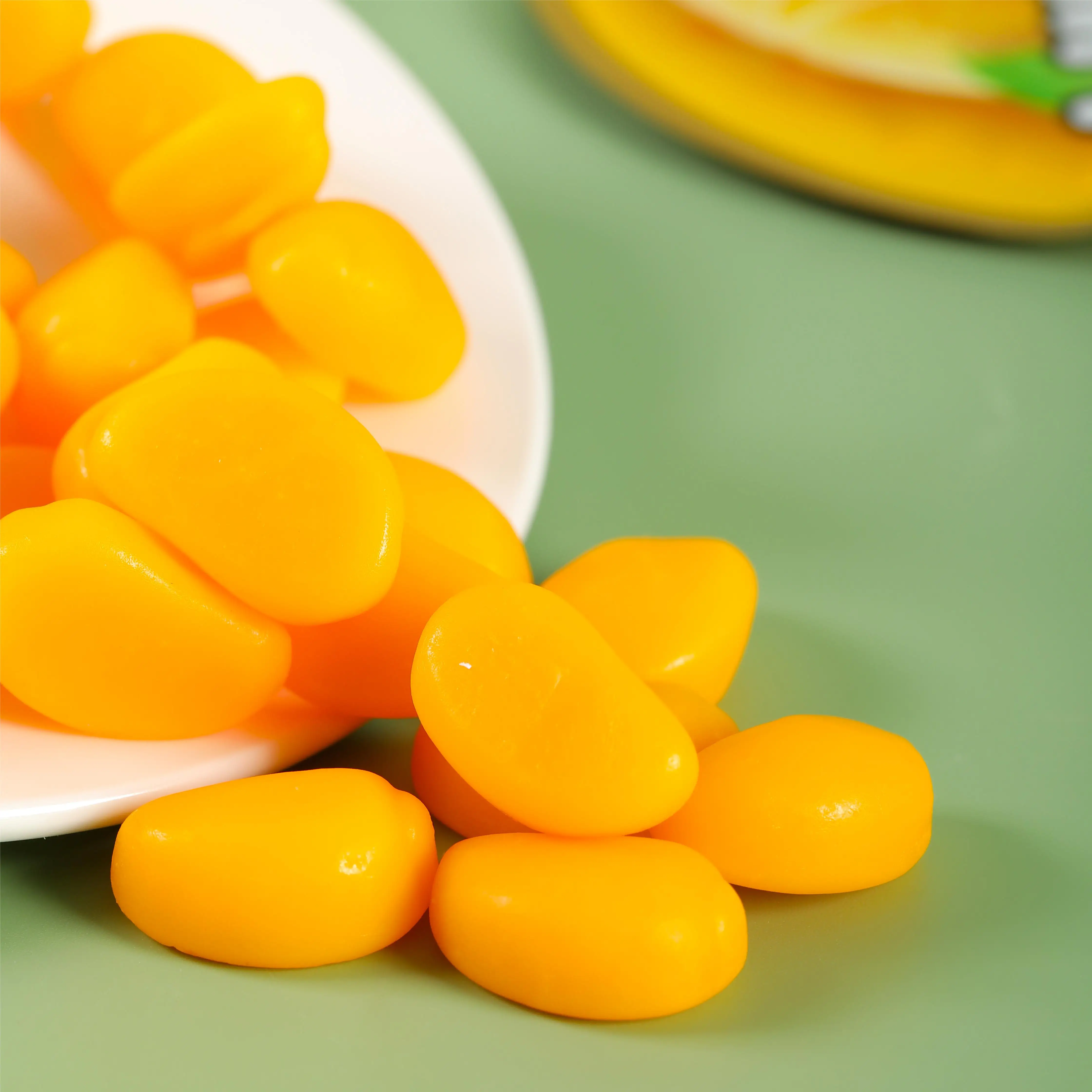 HACCP/BRC Certificate 4D Peach And Mango Juice Peeling Jelly Fruit Casings Gummy Candy