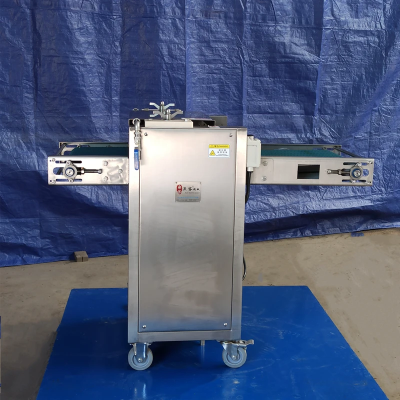 FCM 558: Flower Squid Cutting Machine