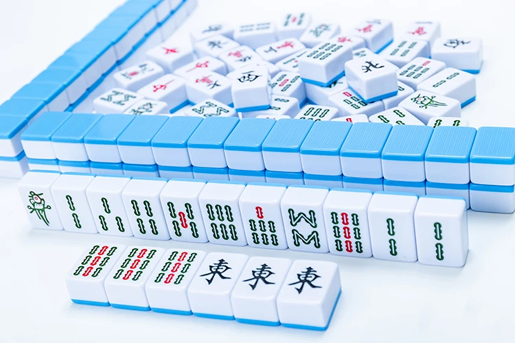 Family  Superior Acrylic Mahjong Tiles Traveling Mahjong Set mahjong tiles set