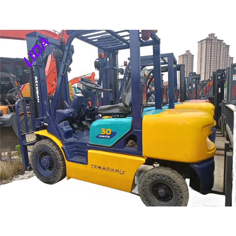 Used Forklift KOMATSU 30 3ton Small Mini forklifts truck with imported Japan engines diesel forklifts for sale