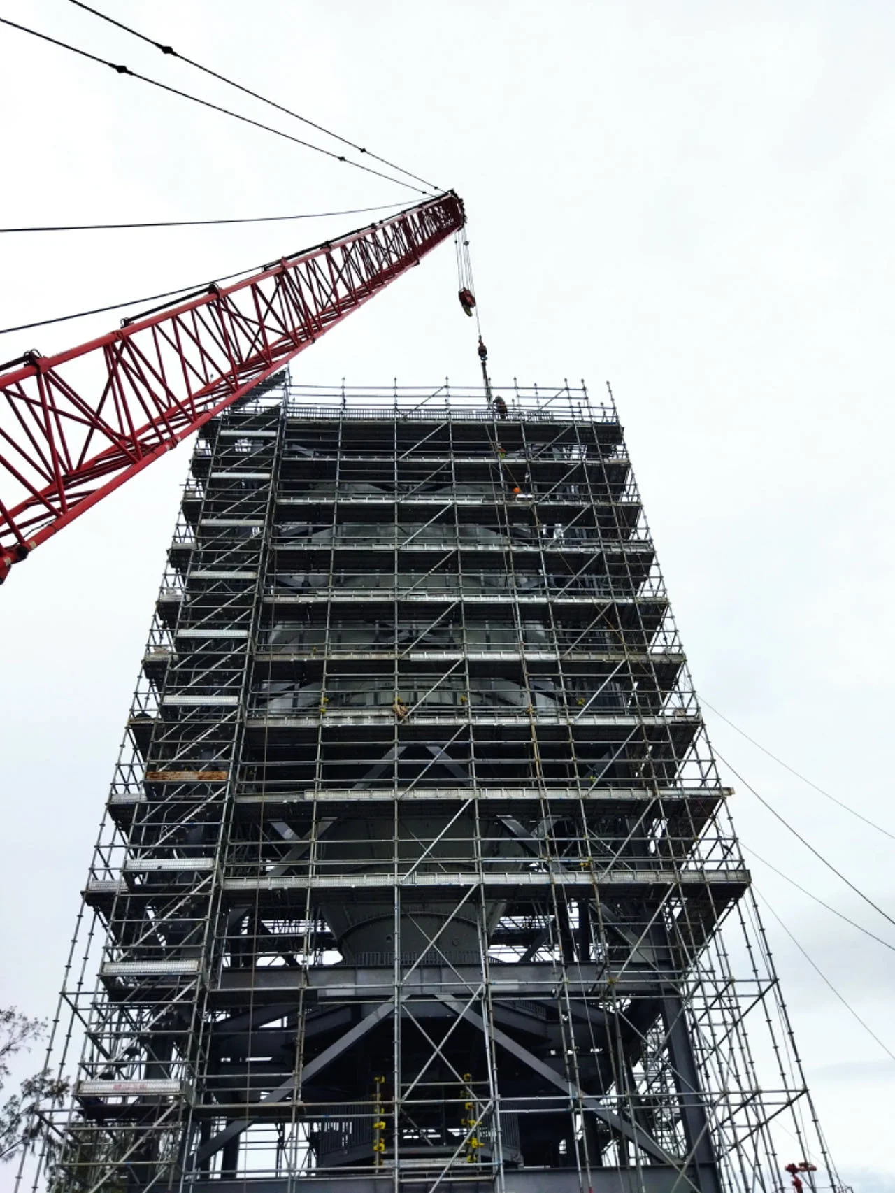 Low Price concrete mixer batching plant bolted cement silo for sale