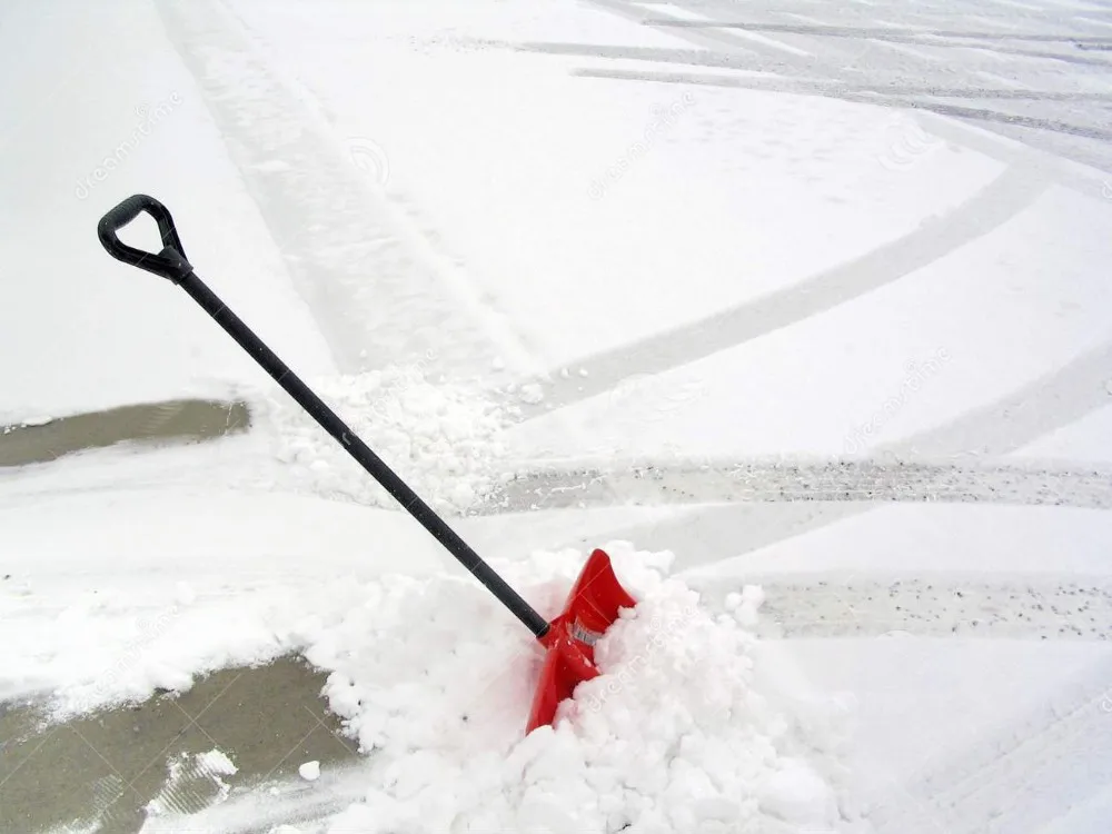 90cm length plastic snow shovel with long handle and aluminum blade
