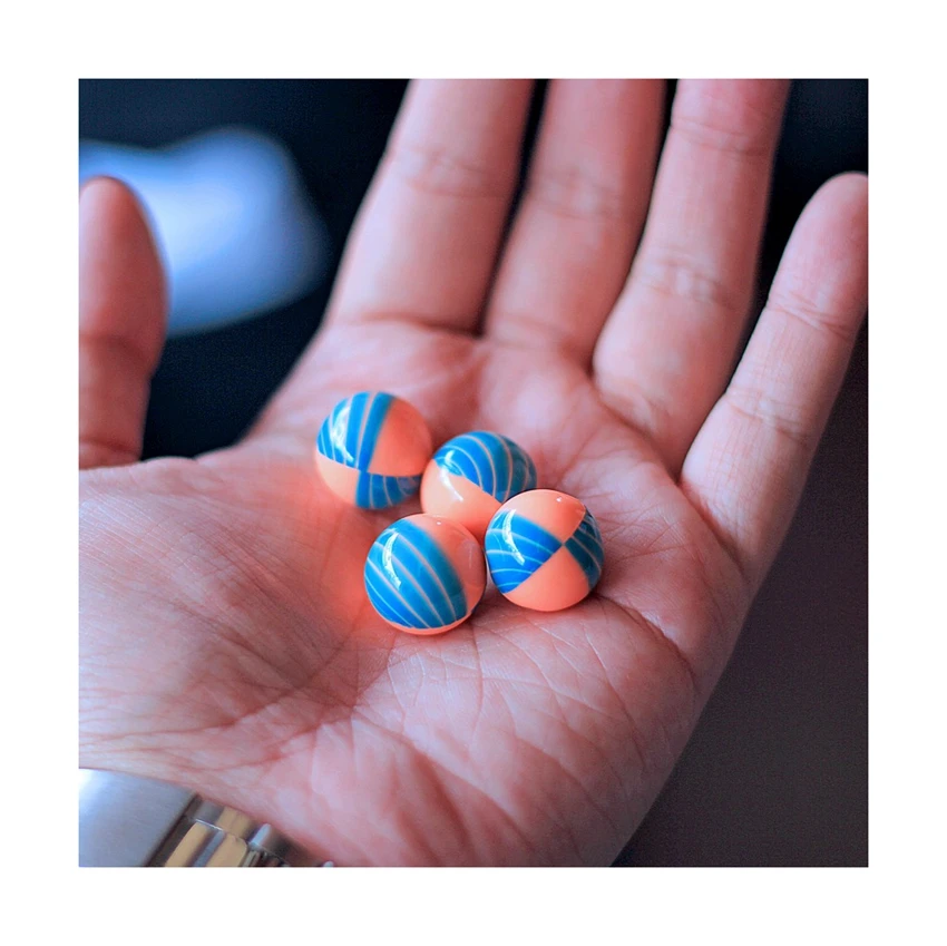 Outdoor Shooting Games Custom Colorful Eco Friendly Filling Air Gun Shooting Paintballs