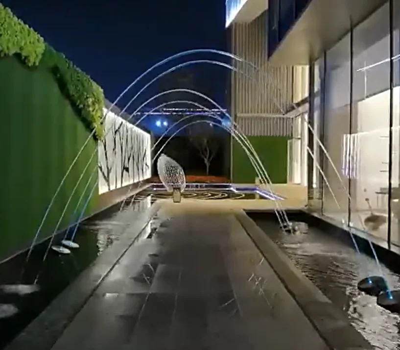 Outdoor Laminar Jet Water Fountains Music Water Jumping Bright Fountain RGB Lighted Effect