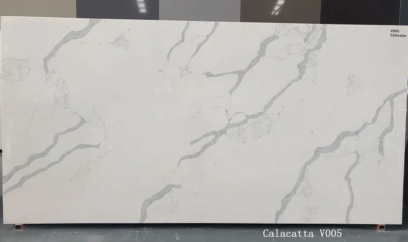 Calacatta 005