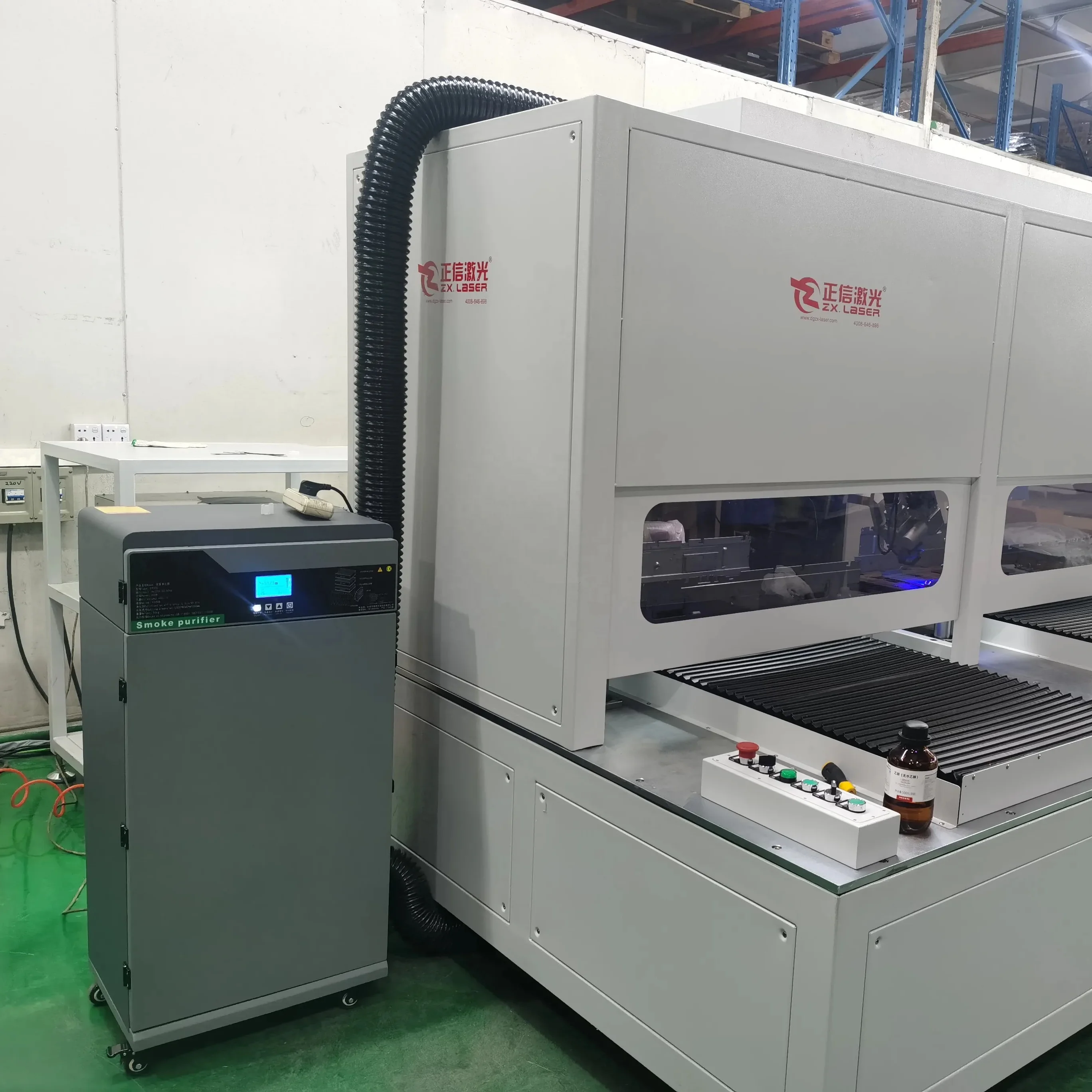 Portable Soldering Fume Extractor Activated Carbon Filter/Co2 Laser Smoking Dust Extractor/Evacuator