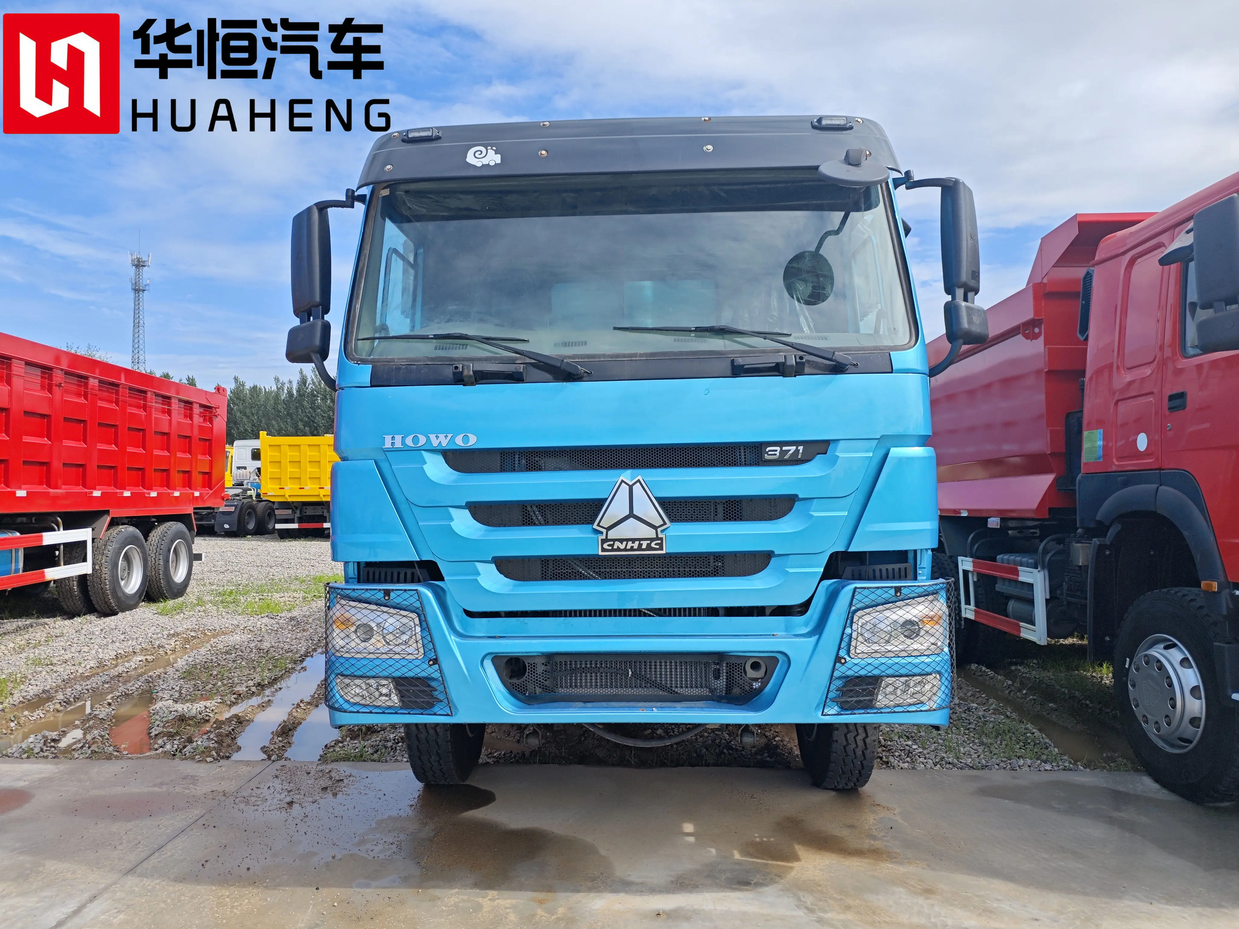 Новый Sinotruk HOWO 8x4 синяя механическая коробка передач на дизельном топливе двигатель Weichai самосвал 12 шин левый сегмент головка