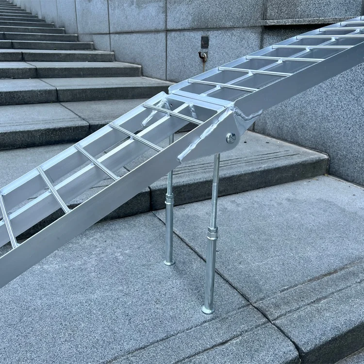 Light Weighted Aluminum Motorcycle Ramp with Supporting Legs Max Load Capacity of 365KG ST-SMIRAMP-226-T