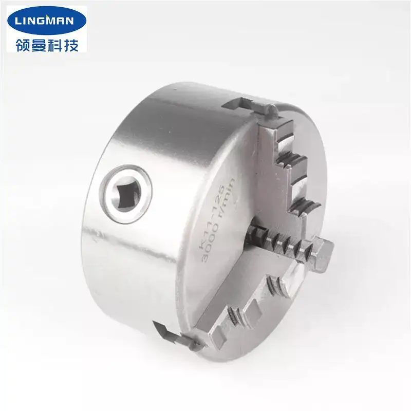 High Quality and Low Cost 3-jaw Self Centering Chuck Manual Lathe Chuck 3 Jaw Chuck for Lathe Machine Diamond Brand 2500 R/min