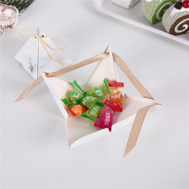 Wedding Candy Box Carton Pyramid Wedding Supplies Gift Wedding Candy Box Baby Show Chocolate Packing With Ribbon