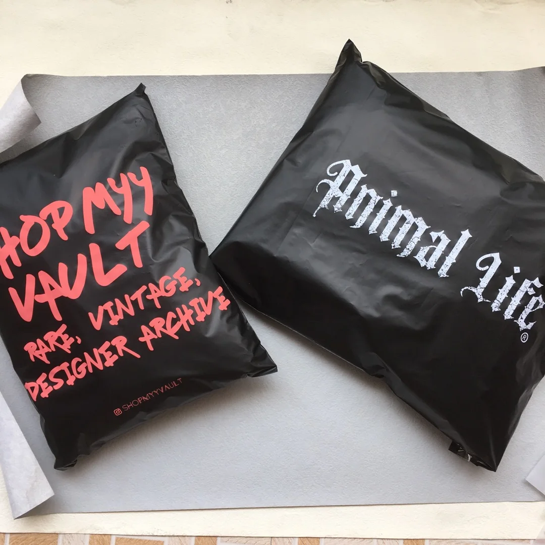 wholesale high quality custom printed poly mailers  strong self adhesive tape bag mailer supplier gold