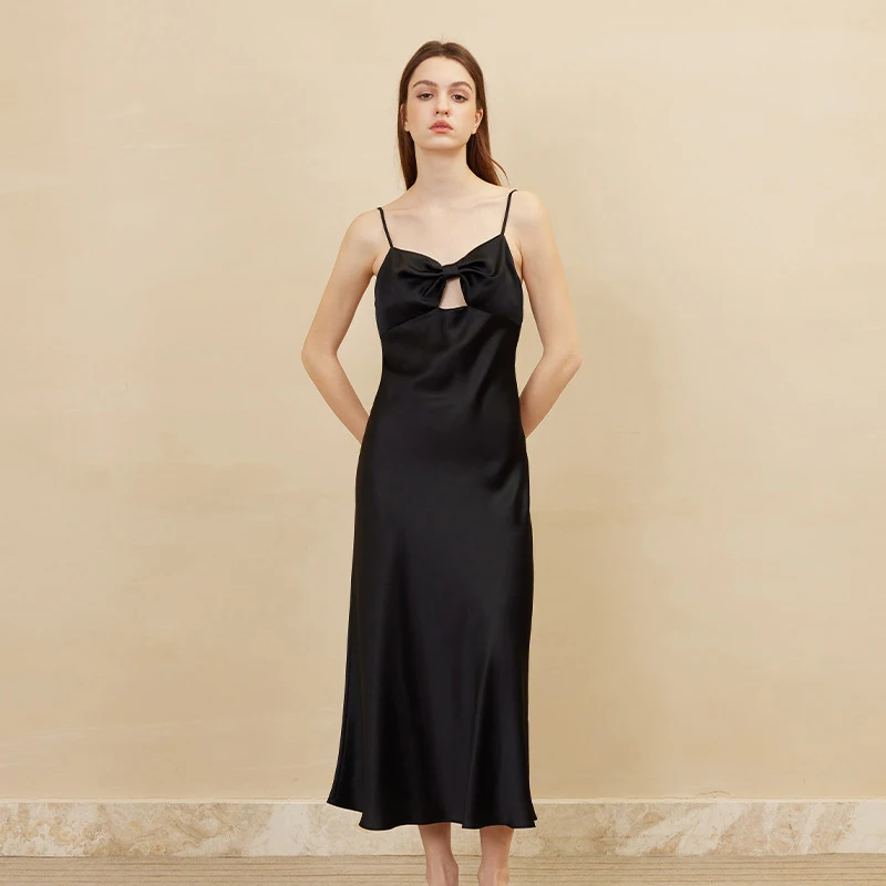 Mulberry Silk Evening Dress Skirt Bow Long Black Silk Nightgown Woman Long Satin Silk Nightgown Mature Pajama