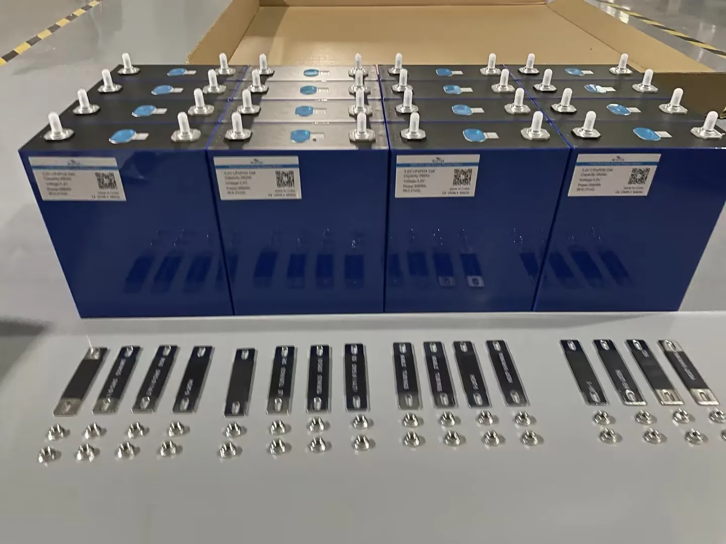 Ukraine Eu Stocks Ddp 330ah 306ah 3.2v Prismatic Lifepo4 Cell 310ah Lithium Ion Battery Poland Warehouse Ddp Shipping 12v 300ah