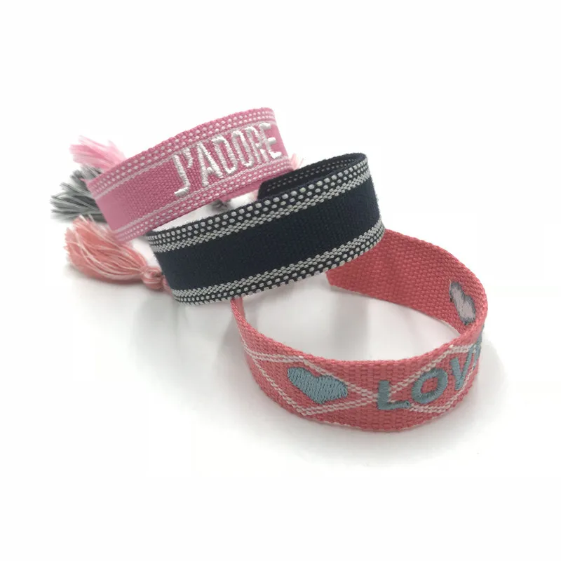 Hot selling European and American fashion fabric decorative accessories Creative ethnic jewelry fringe hand-woven bracelet