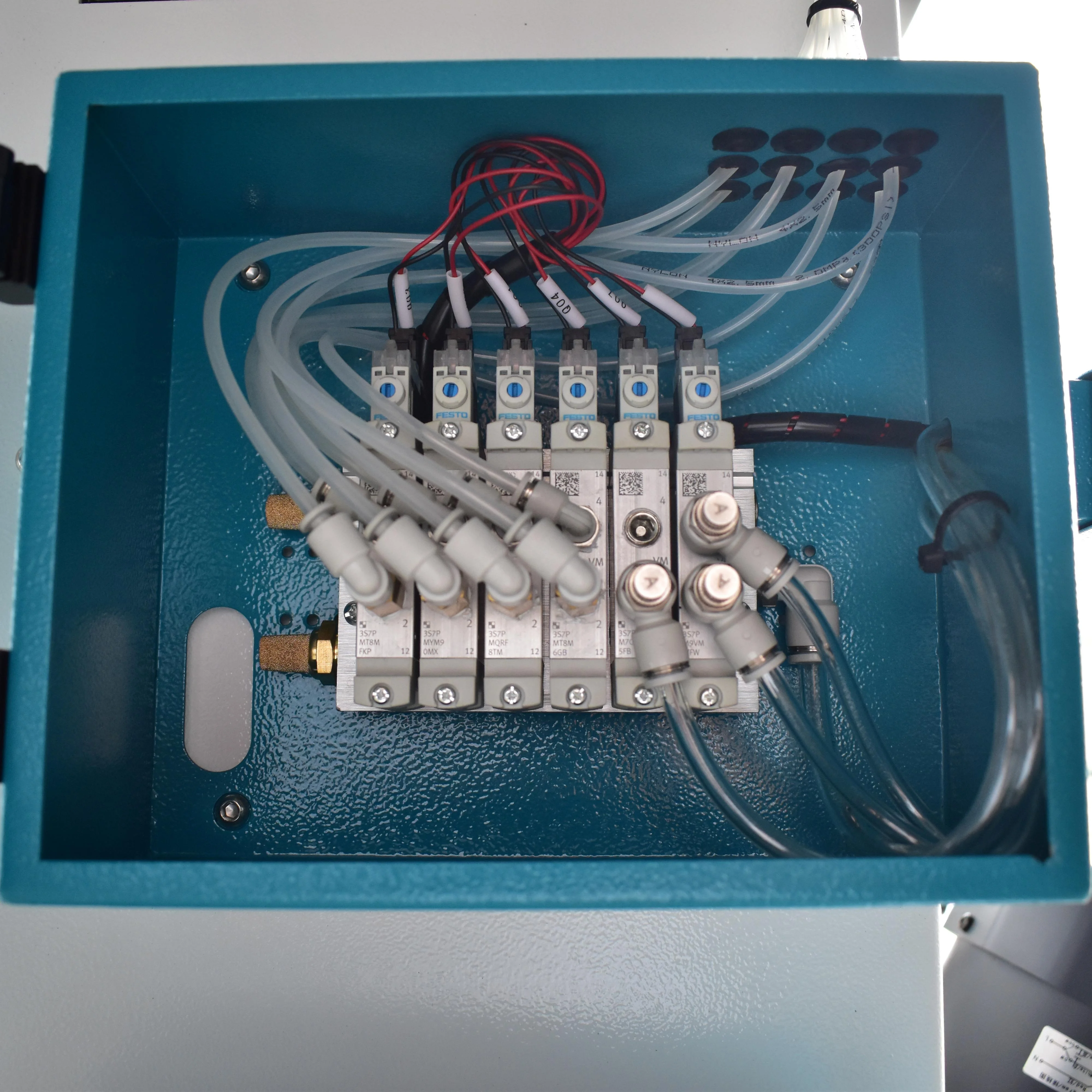 High Capacity Plastic Gravimetric Doser Blender Weigh Scale Gravimetric Batch Blender