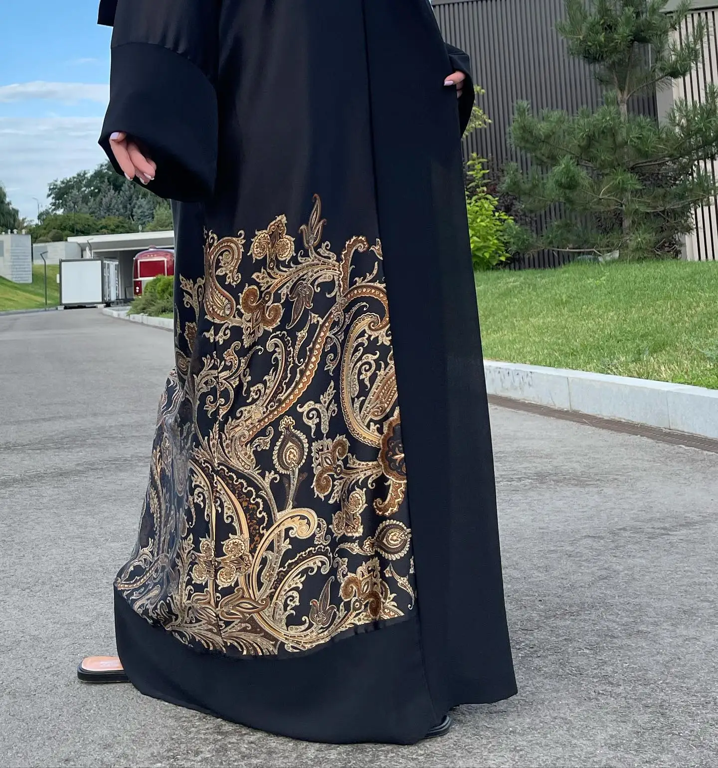 Aschulman Summer Hot Selling Modest Designs Custom Muslim Satin Abaya Open Black Dubai