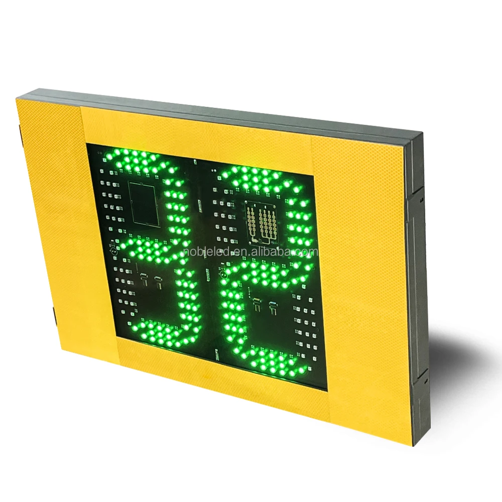 Up To 500 Meters Visibility Range Integrated Radar Solar Traffic Signal