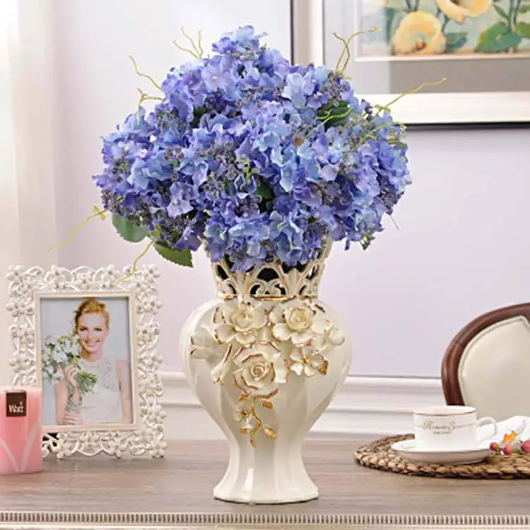 OEM Custom European-style Home Hotel Luxury Gold  Embossed Glazed Porcelain Ceramic Ginger Jar Flower Vase