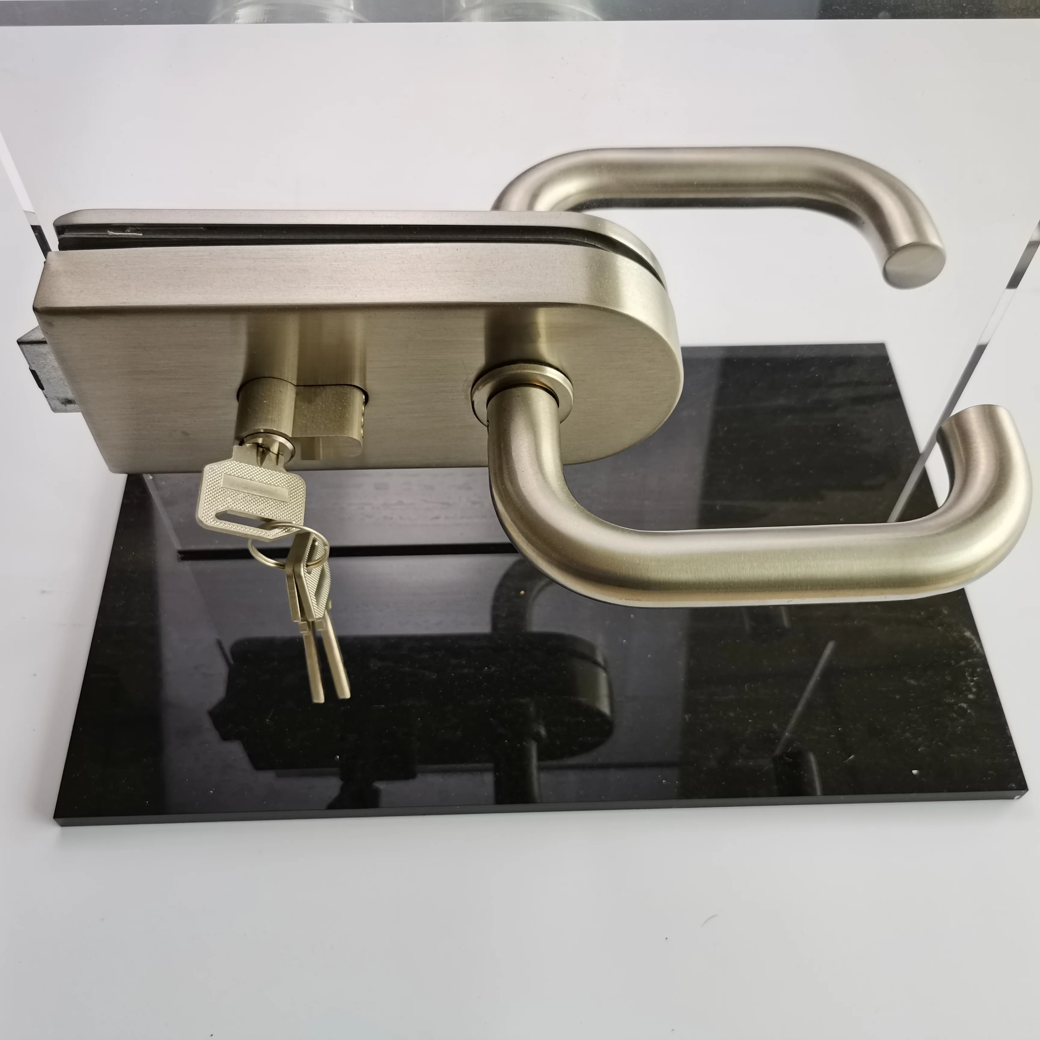 FENGZE Square Glass Door Lock with Magnetic Strike Door Hardware Locks and Handle