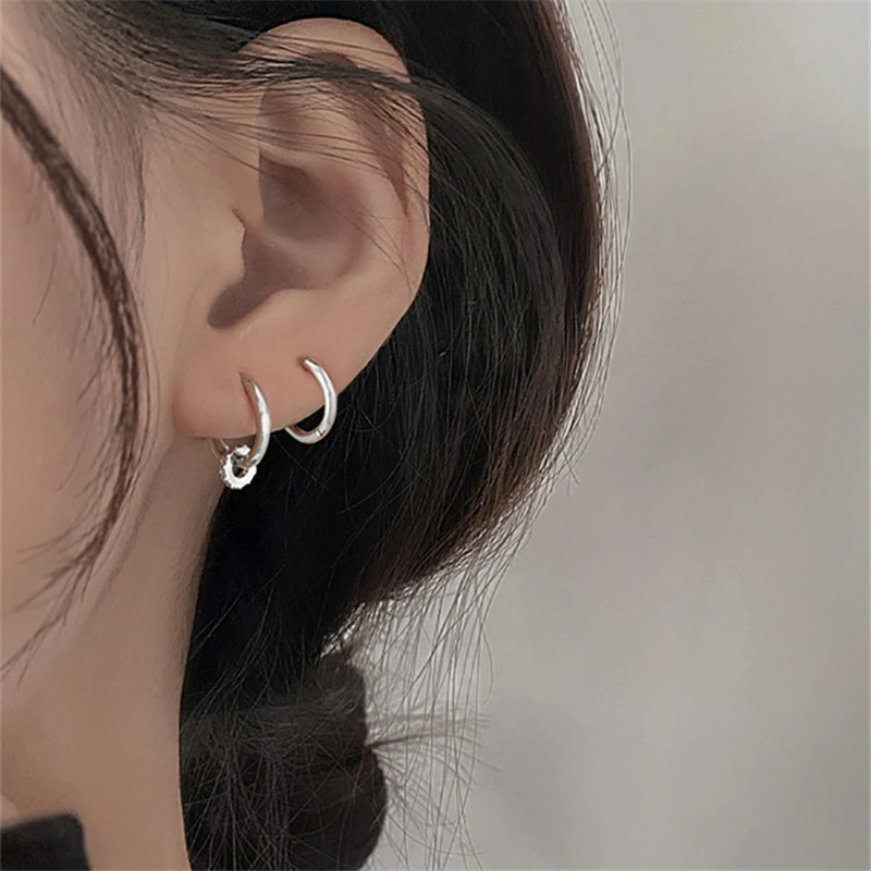 Korea Style Simple Earrings Jewelry Bulk Women Tiny Trendy Silver Color Geometric Three Circle Rhinestone Hoop Huggie Earrings