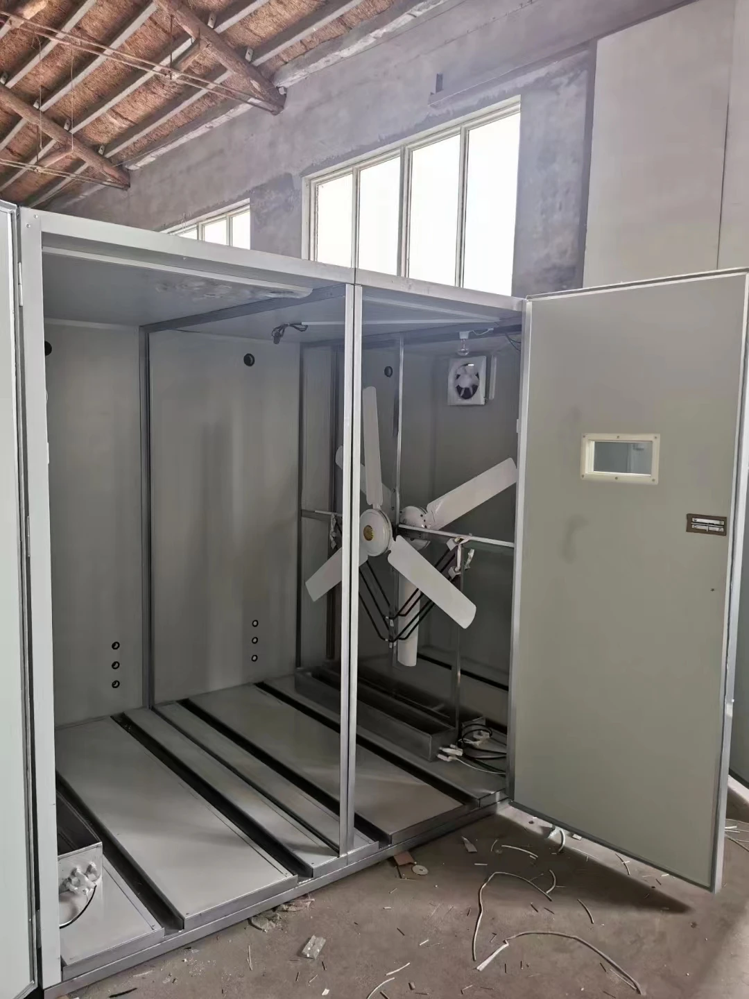 1056 Chicken Eggs Incubators Bird Hatching Eggs Quail Fully Automatic Incubator