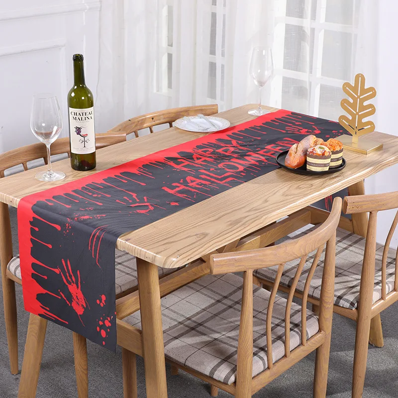 
New trendy Halloween Holiday party decoration Amazon printing soft polyester oxford tablecloth runner for table dining room 
