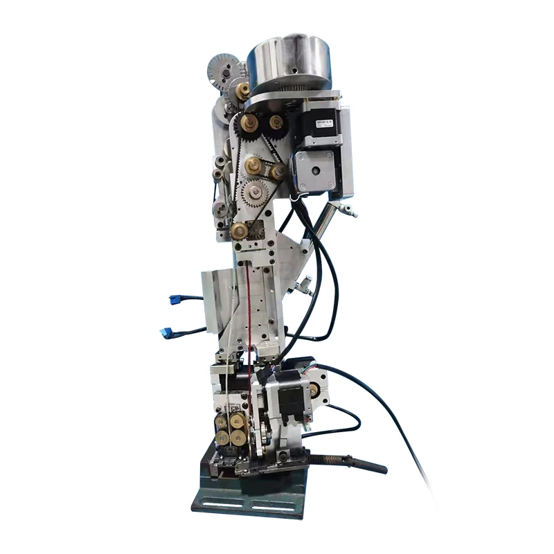 Устройство для шнуровки, аппарат, смешанный Компьютеризированный аппарат для вышивки с блестками и устройством для шнуровки