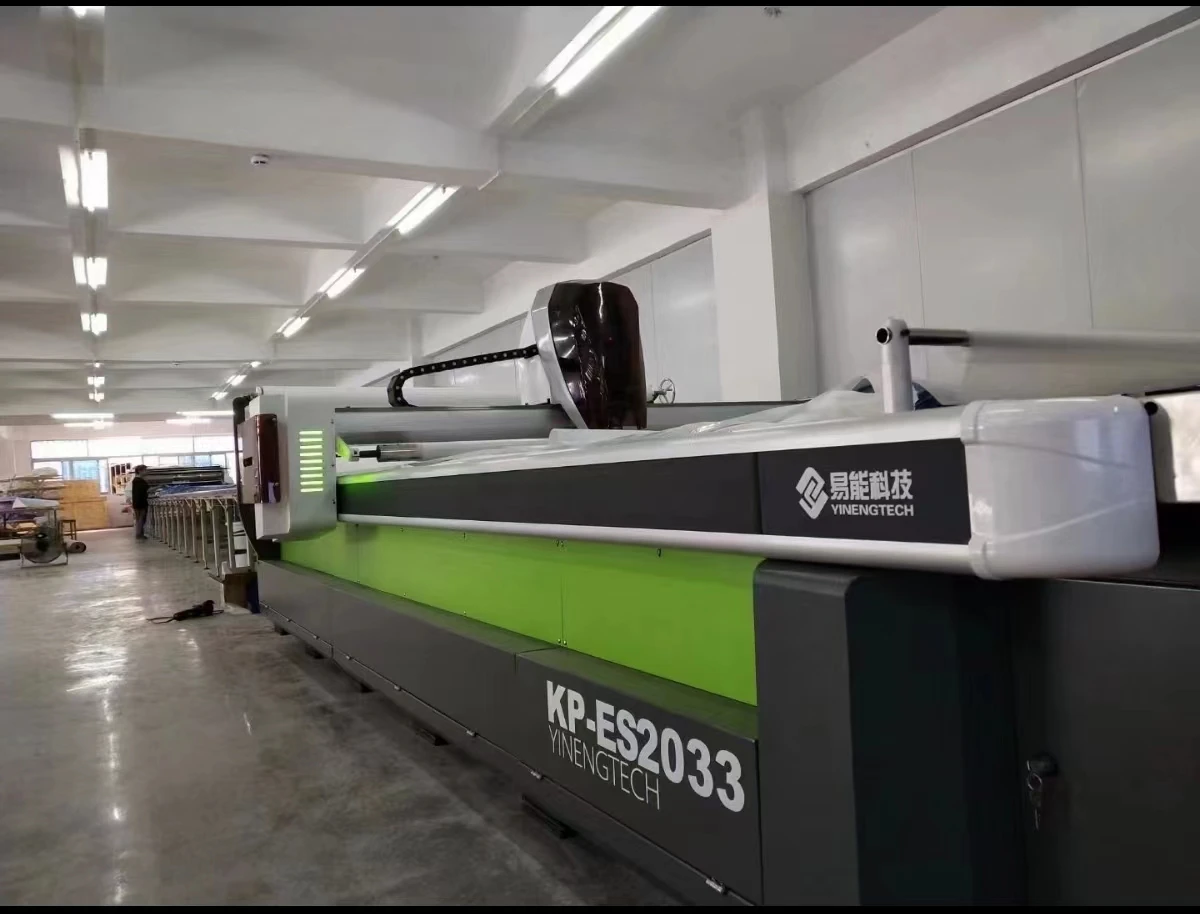 Профессиональный одобренный CE автоматический станок для резки ткани