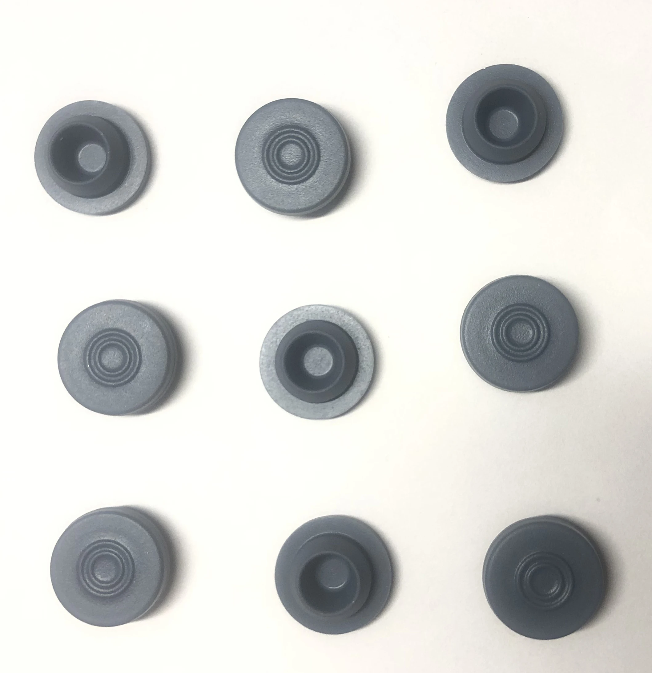 Фармацевтическая резиновая пробка красный серый промышленный инструмент цветной Материал оригинальные зажимы впрыскиваемая модель бутил SPG SHN